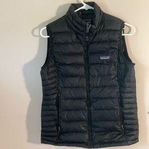 Black Patagonia vest